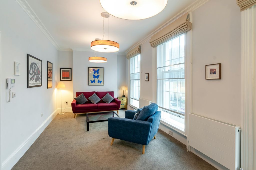 Property photo 2 of 10 1 Birkenhead Street London WC1H 8BA  1.Jpg