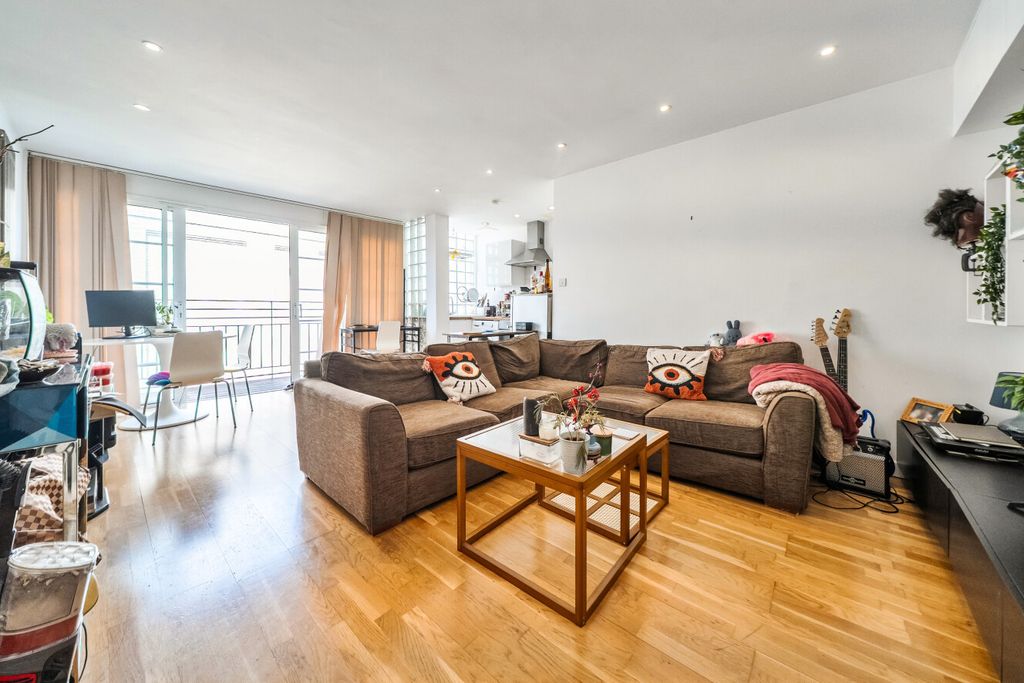 Property photo 1 of 9 1-6A54Aa4F995B6-1...