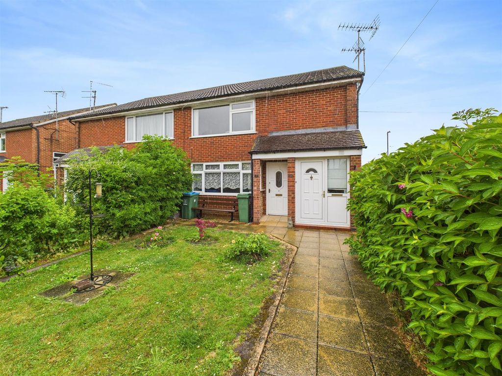 Property photo 1 of 11 Cam04907G0-Pr0208-Still014.Jpg
