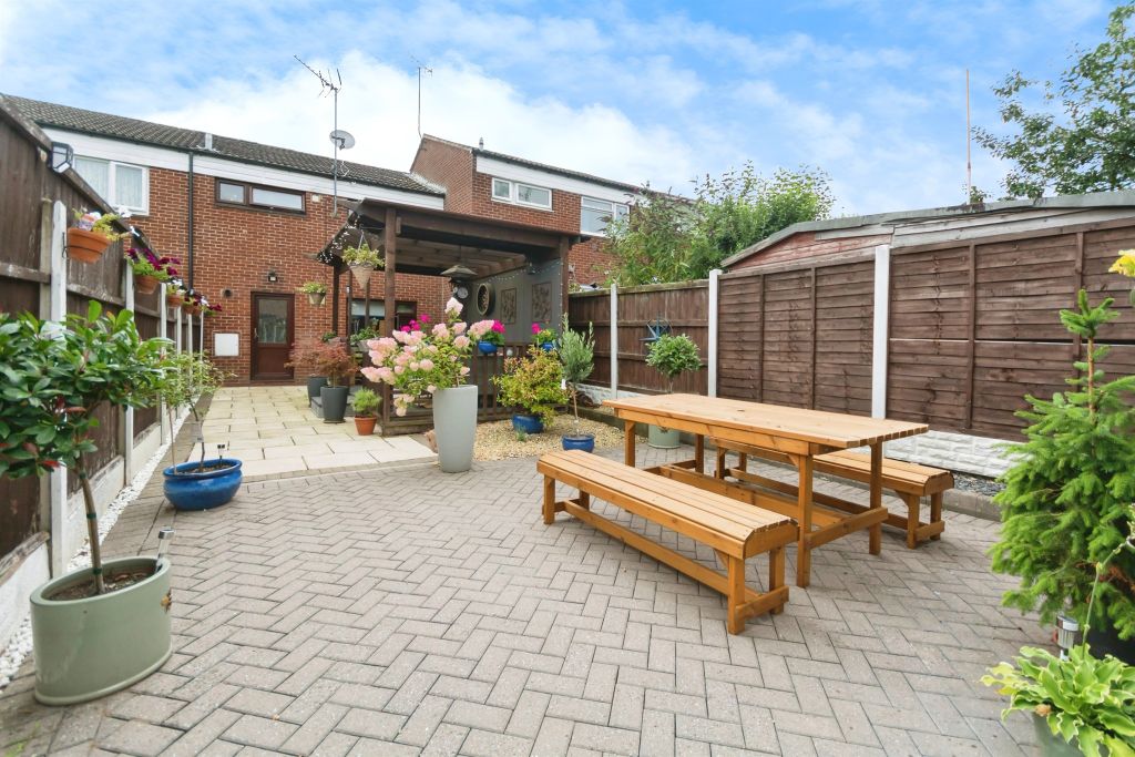 Property photo 3 of 17