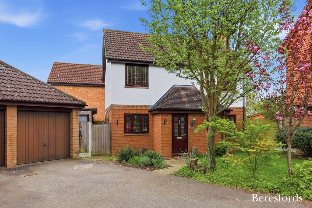 Property photo 1 of 28 Front