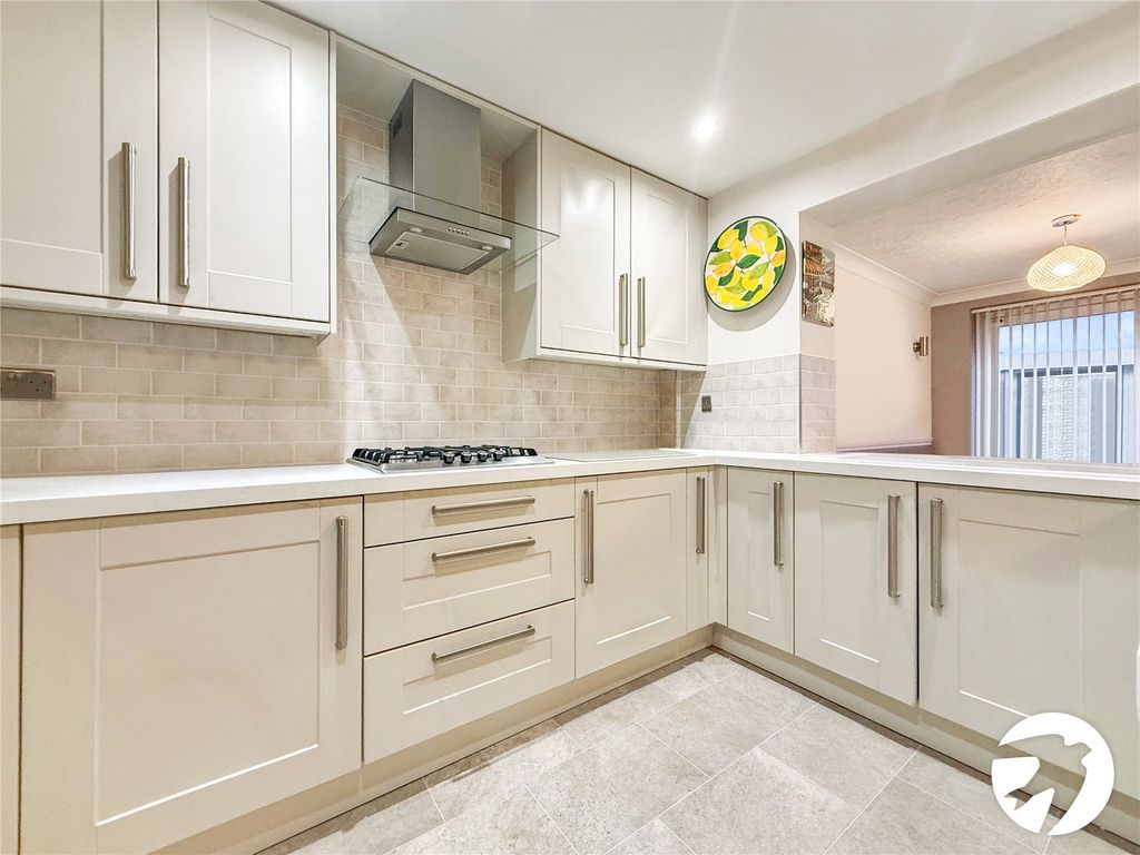 Property photo 2 of 9 Picture No. 09