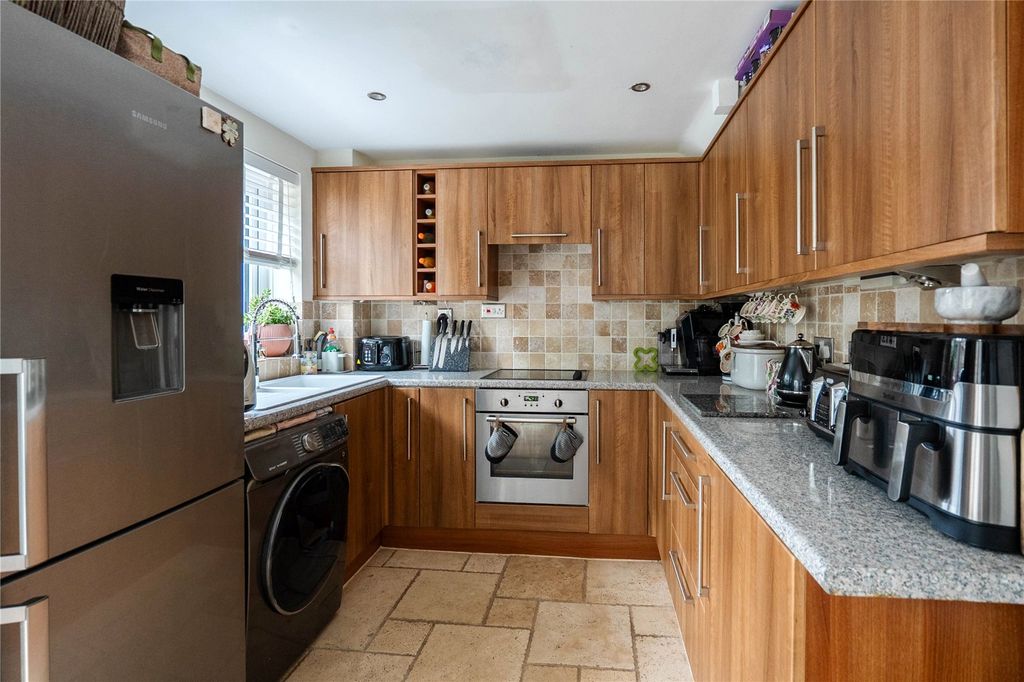 Property photo 2 of 13 Picture No. 06