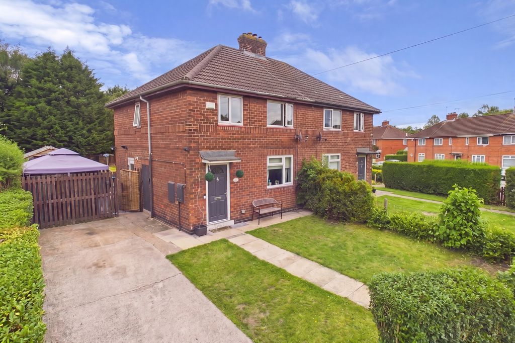 Property photo 1 of 15 Cam02279G0-Pr0121-Still008-001