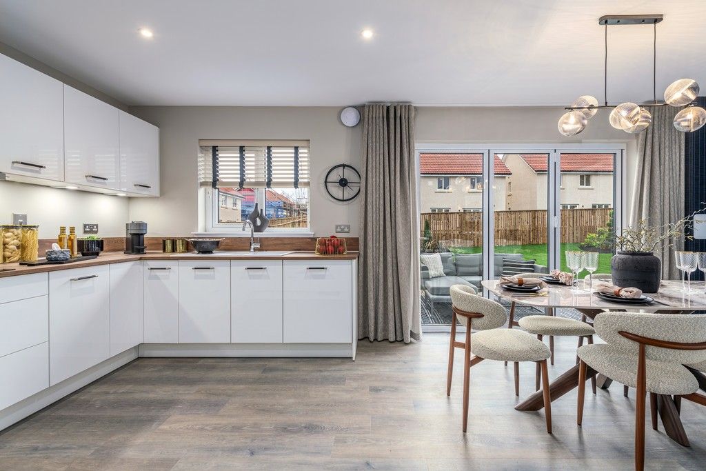 Property photo 1 of 13 Belwood Oaks, Penicuik