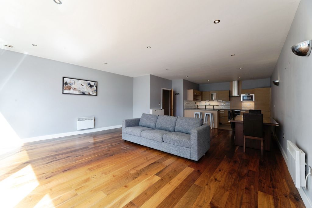 Property photo 1 of 14 7089Eee2-037c-Ec11-8