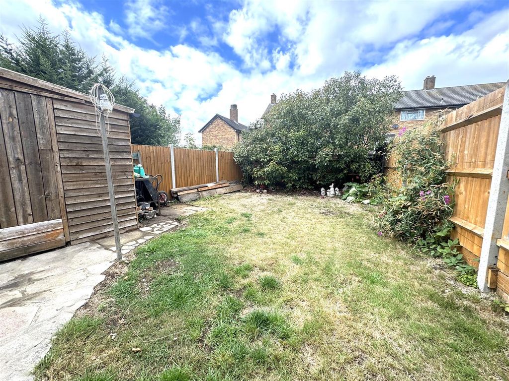 Property photo 3 of 16