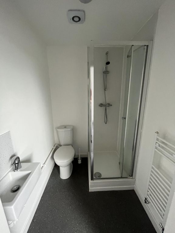 Property photo 3 of 4 Gallery