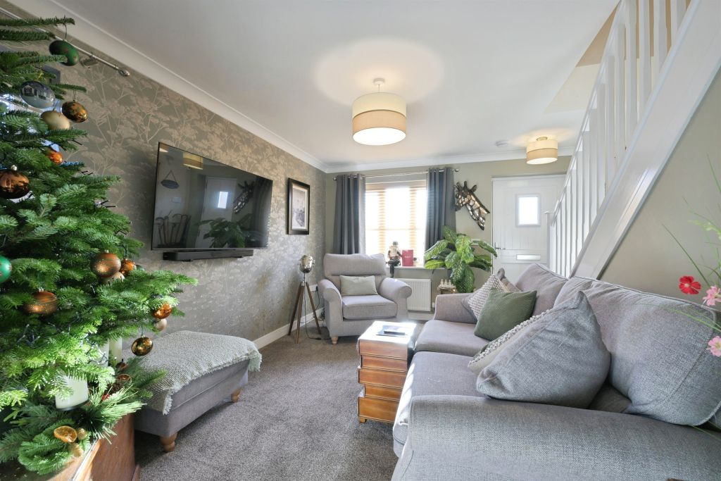 Property photo 2 of 13