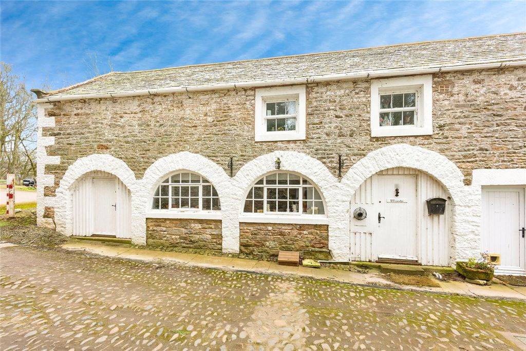 Property photo 1 of 11 External