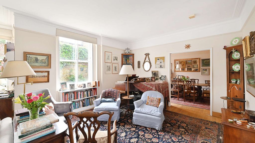 Property photo 2 of 10