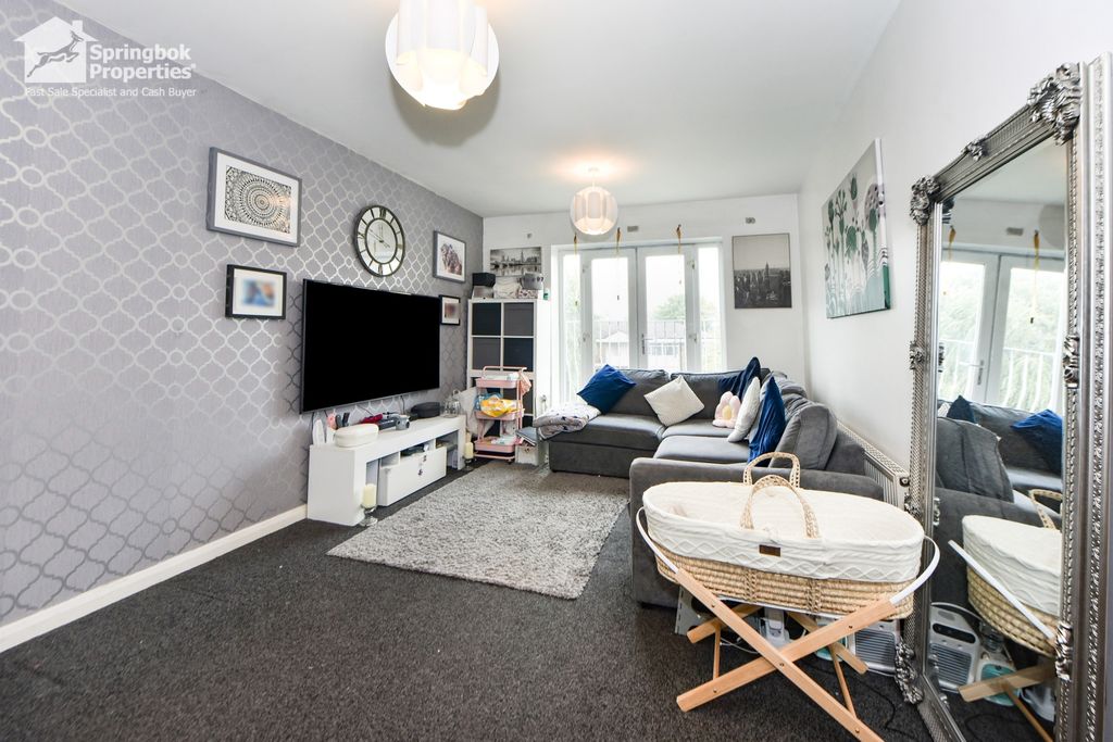 Property photo 2 of 12 Image 2