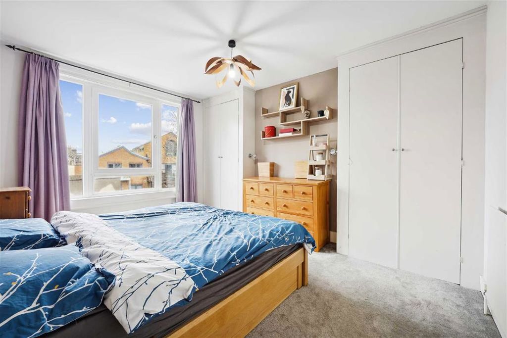 Property photo 3 of 5