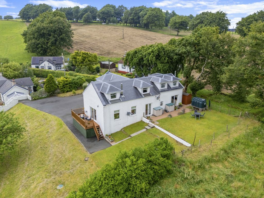 Property photo 1 of 28