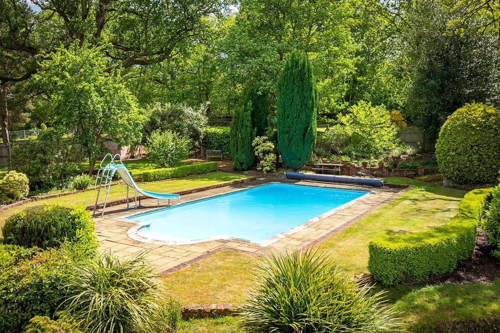 Property photo 2 of 37 Pool