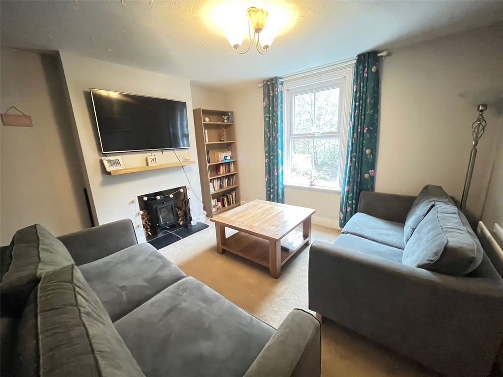 Property photo 2 of 29 Picture No. 10