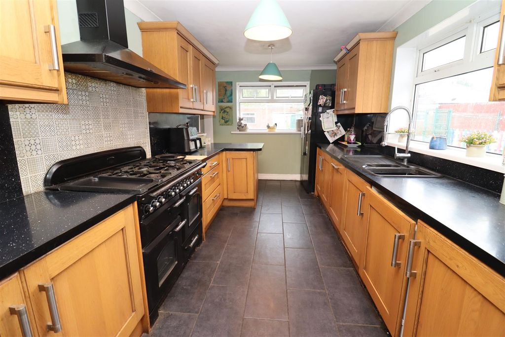 Property photo 3 of 19 Img_9647.Jpg