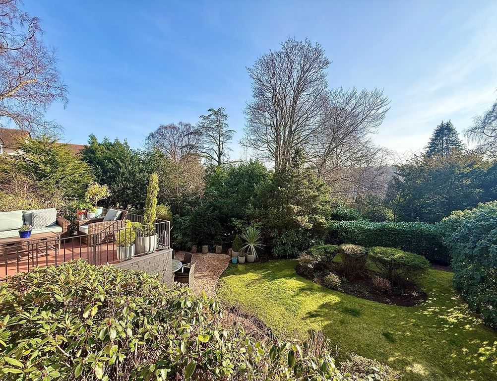 Property photo 3 of 29 Photo 8