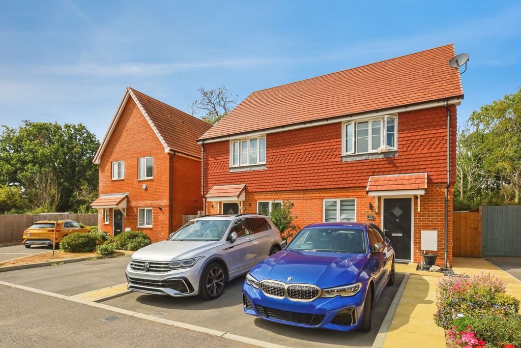 Property photo 1 of 17 Pbox-Img.Jpg