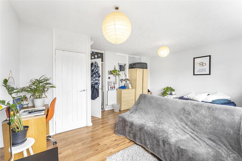 Property photo 2 of 16 Picture No. 08