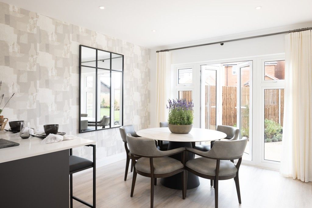 Property photo 3 of 11 Netherhall Gardens, Cambridge