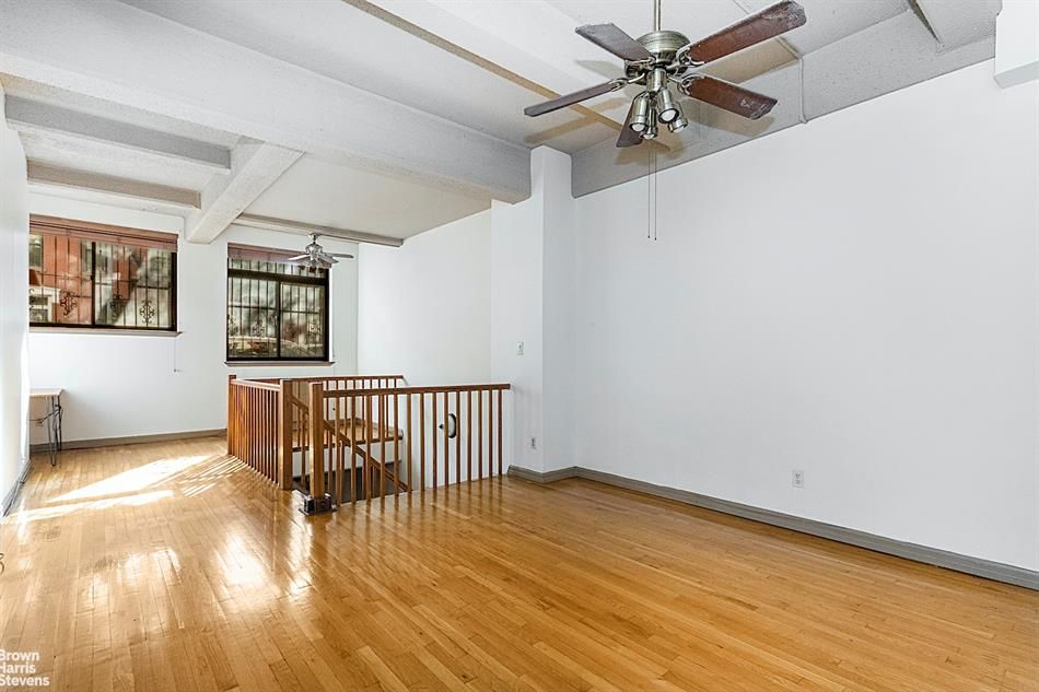 Property photo 2 of 12 <Alttext/>