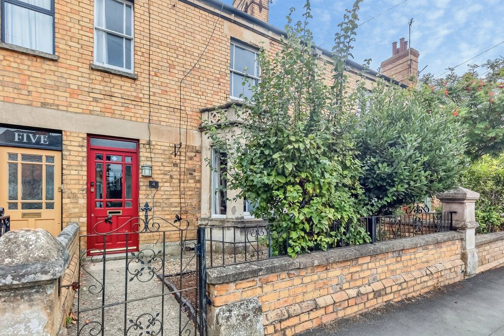 Property photo 1 of 20