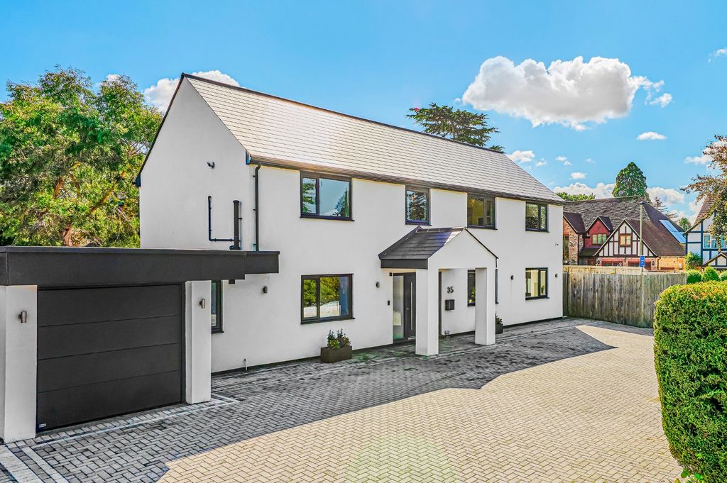 Property photo 1 of 35 Picture No. 90