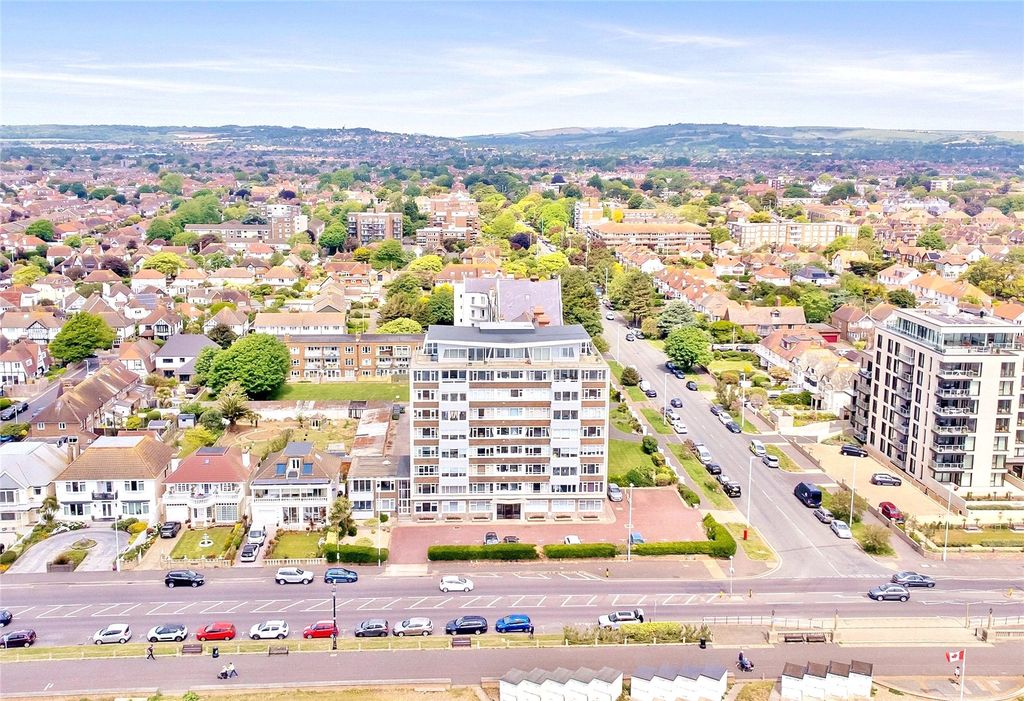 Property photo 1 of 19 Picture No. 07