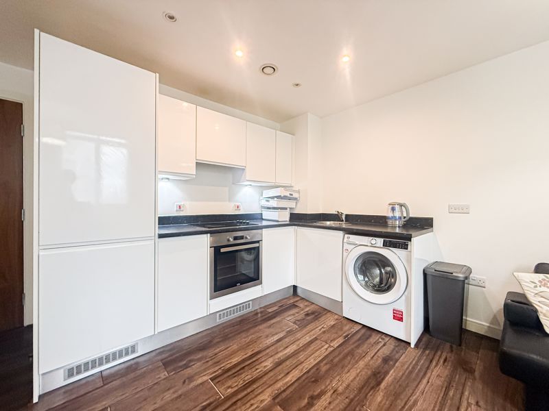 Property photo 2 of 9 Photo 7