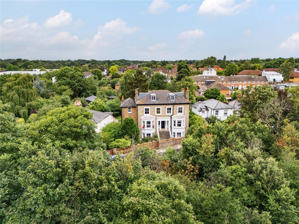 Property photo 1 of 25 Picture No. 22