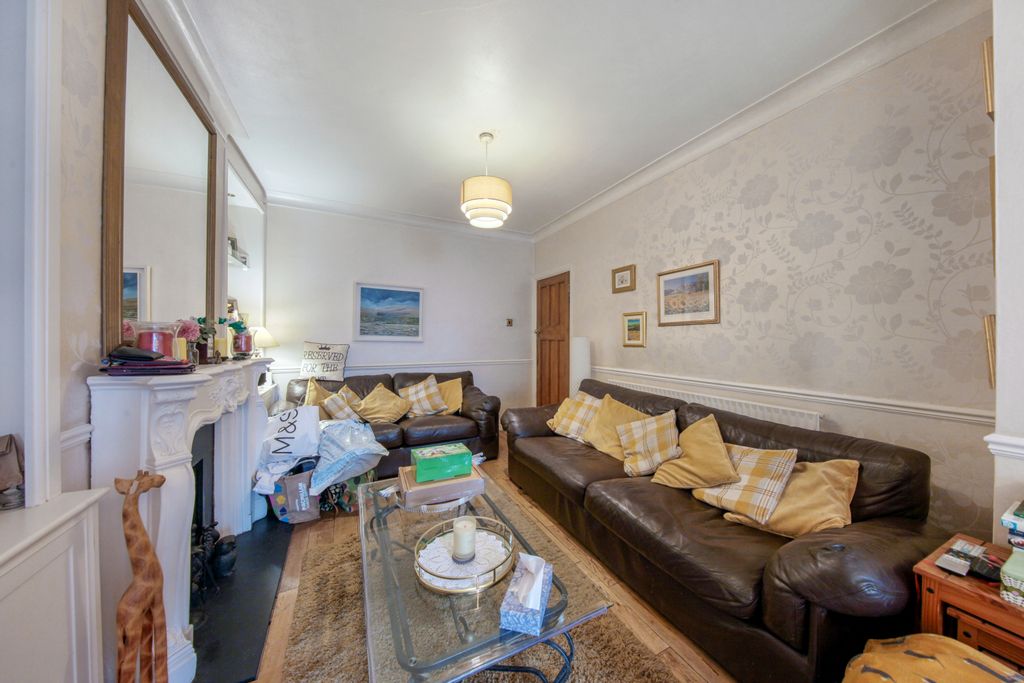 Property photo 2 of 15 Gallery