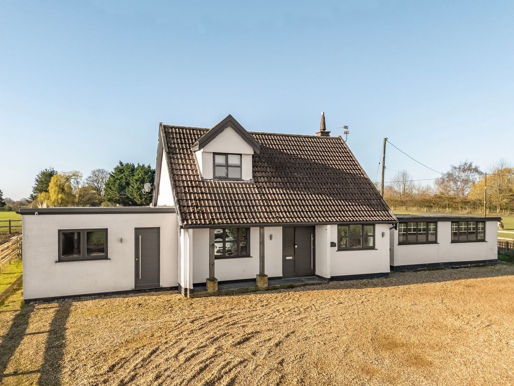 Property photo 1 of 31