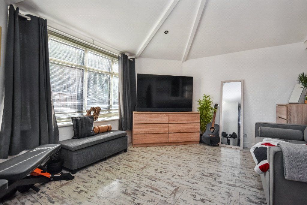 Property photo 2 of 20 Picture No. 01