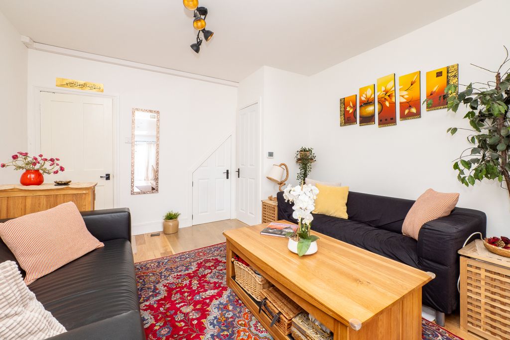 Property photo 3 of 16 Picture No. 51