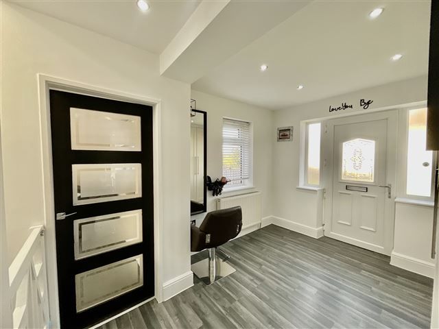 Property photo 2 of 21 Entrance Hallway