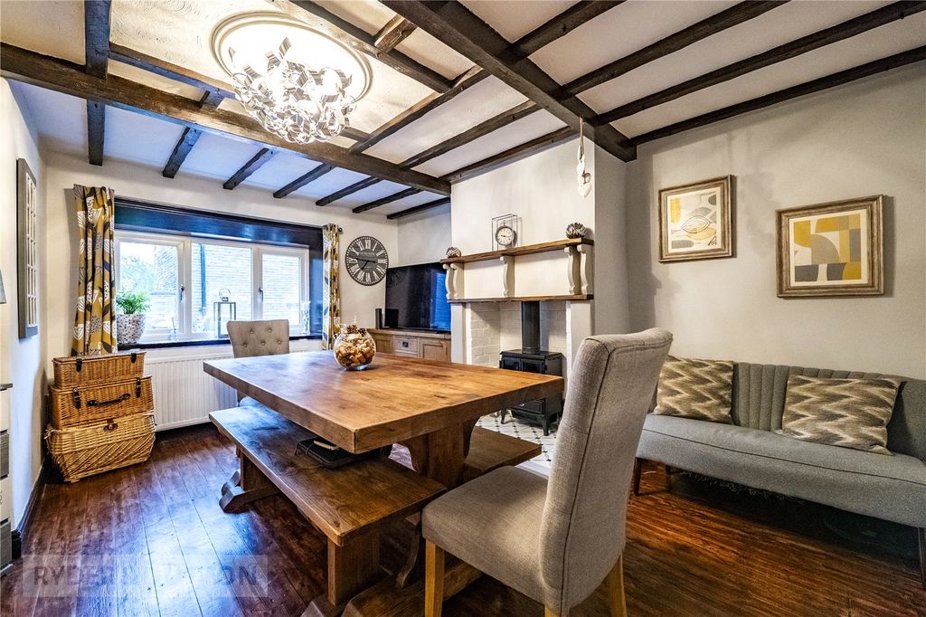 Property photo 1 of 27 Picture No. 31