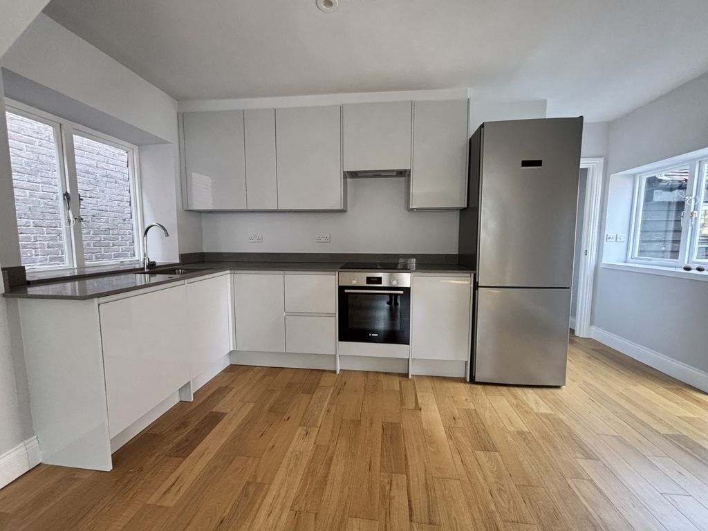 Property photo 2 of 10 Img_6970