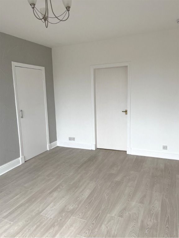 Property photo 3 of 5 Photo 3