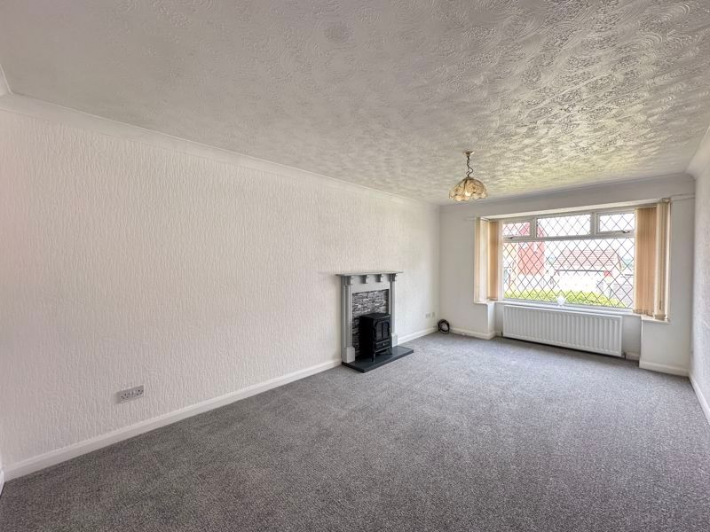 Property photo 3 of 21 Photo 8