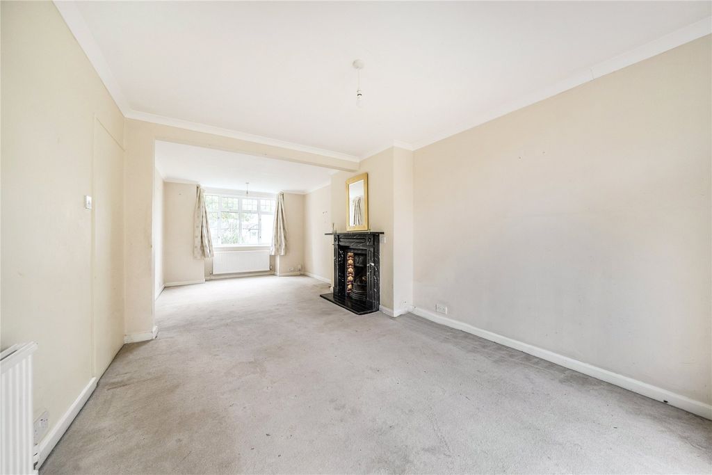 Property photo 2 of 13 Picture No. 10