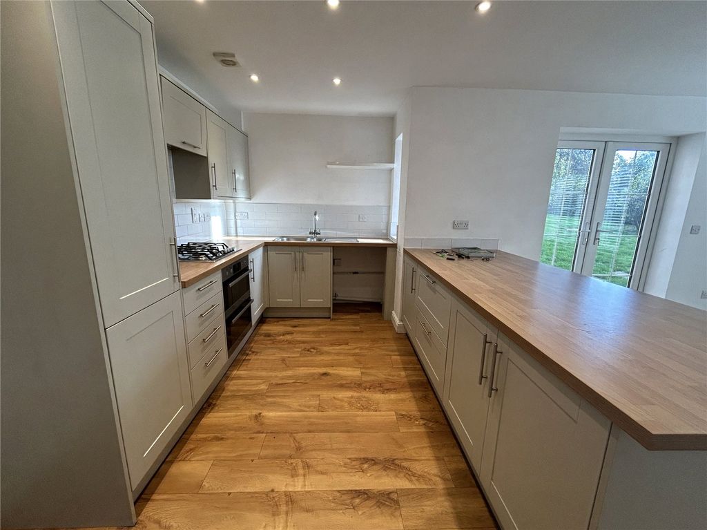 Property photo 3 of 17 Picture No. 03