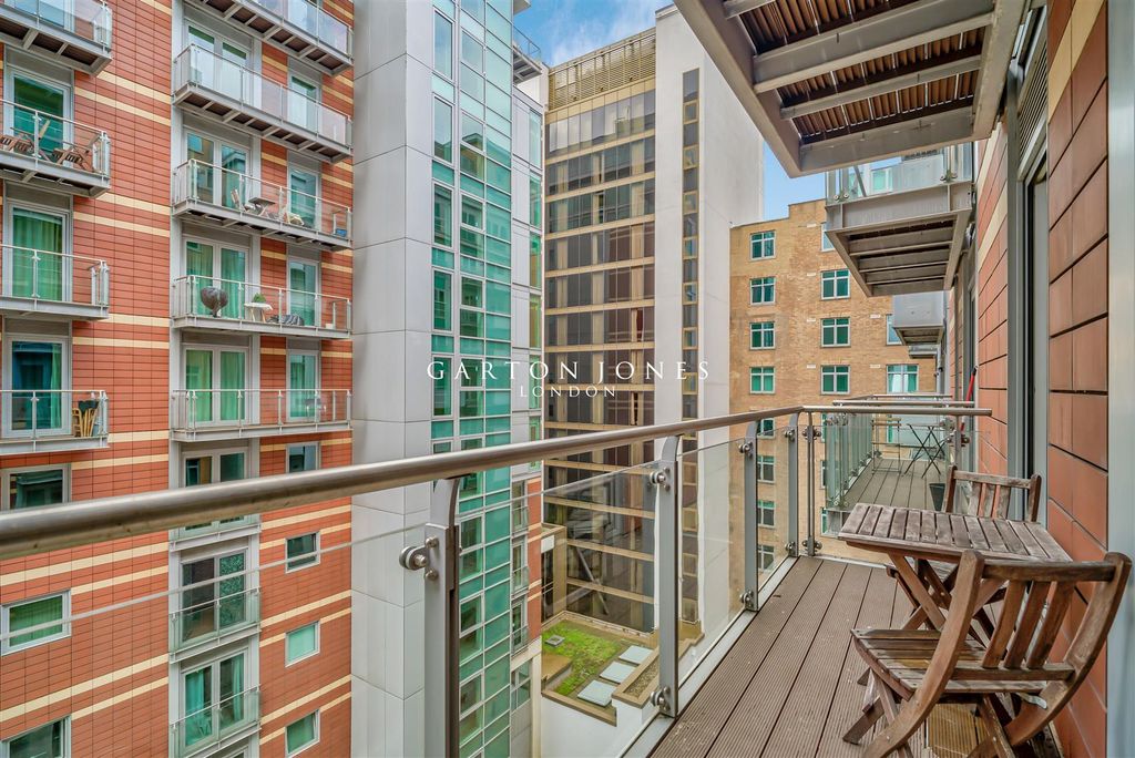 Property photo 3 of 12 Balcony