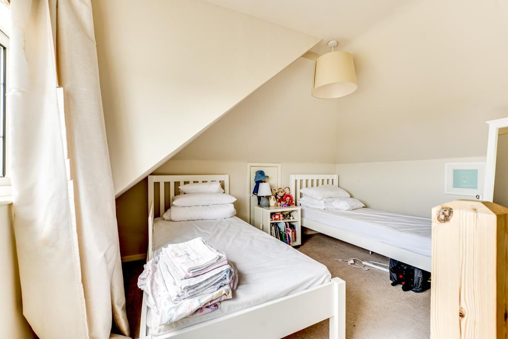 Additional image 41 of 5 bed detached house for saleNorthampton Road, Kettering NN15