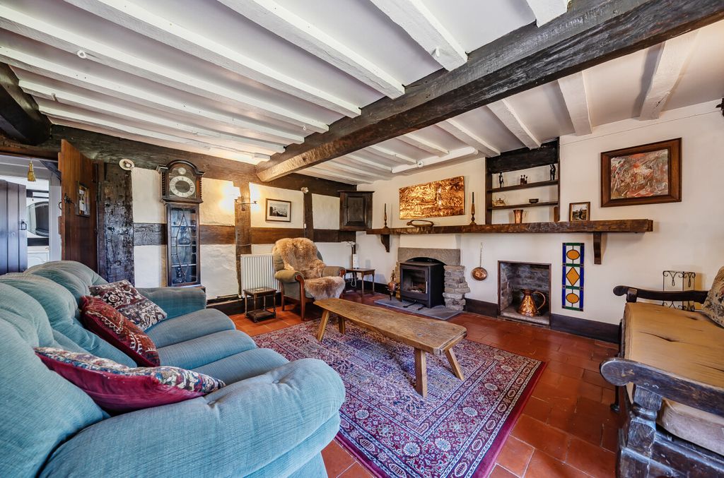Property photo 3 of 23 1282191 (3)