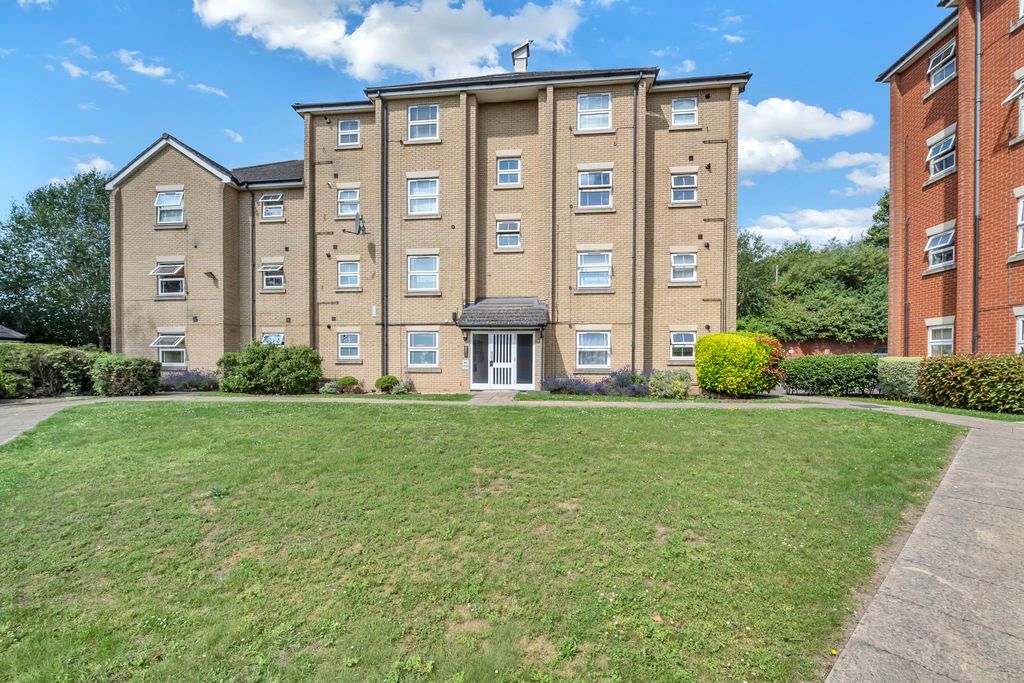 Property photo 1 of 12 Outside