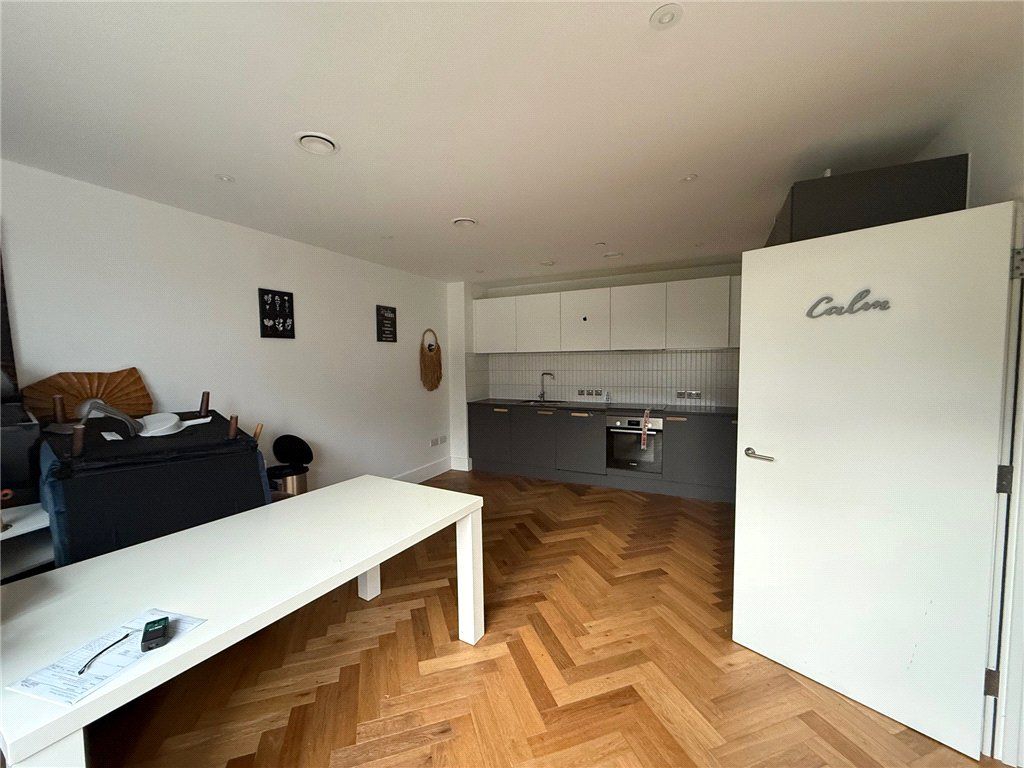 Property photo 3 of 17 Picture No. 13