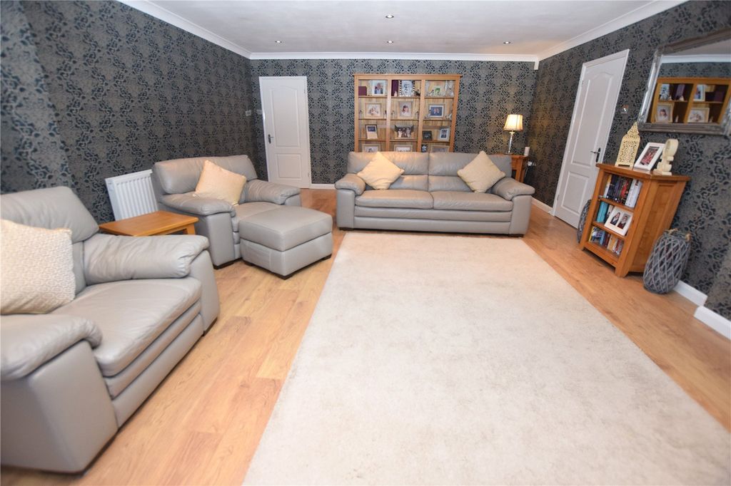 Property photo 2 of 15 Living Room