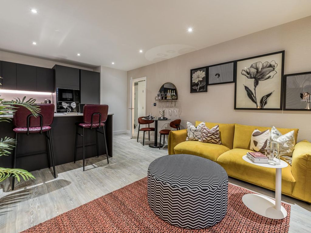 Property photo 1 of 15 Apartment 898 - The Empire Apartments