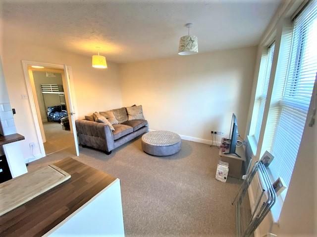 Property photo 2 of 8 Living Room